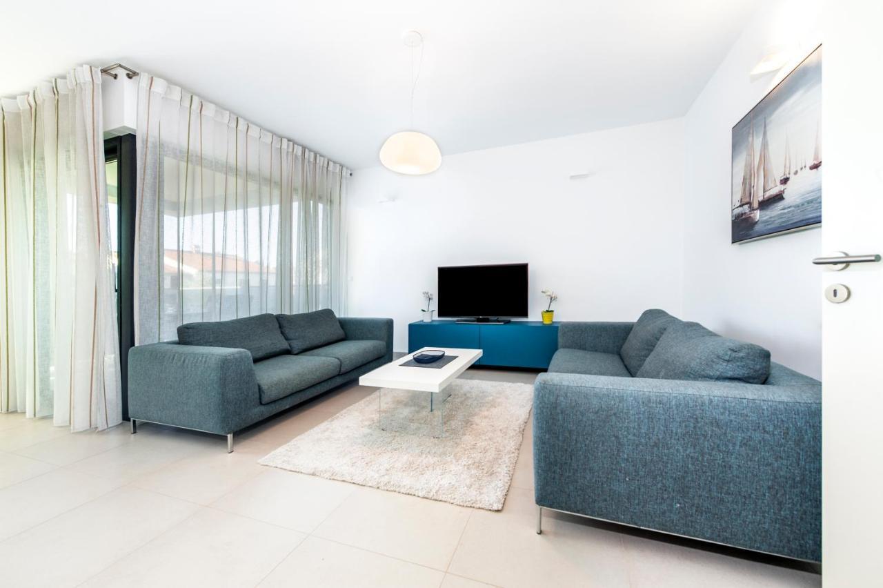 Sunny Day - Apartment With Parking Rovinj Exterior foto